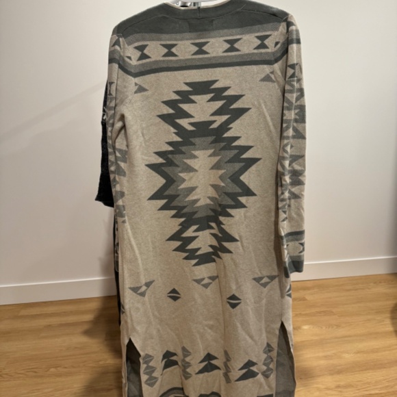JESSICA SIMPSON aztec cardigan (S) - Picture 4 of 4